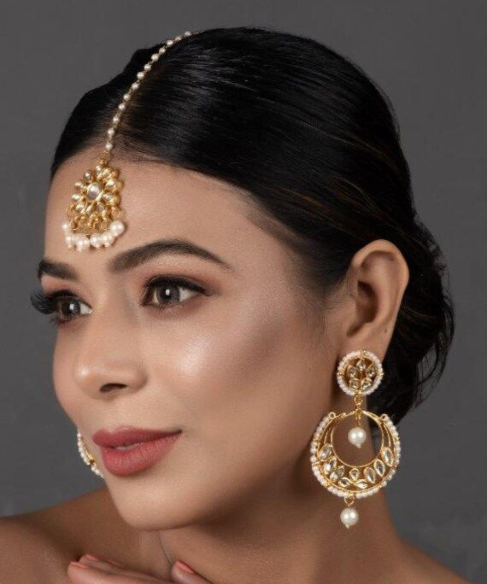 Earrings with Maang Tikka Sets