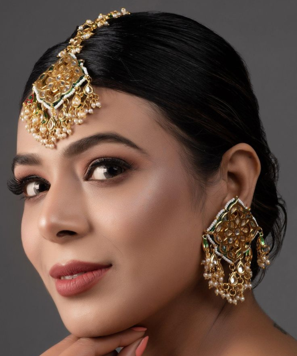 Earrings with Maang Tikka Sets
