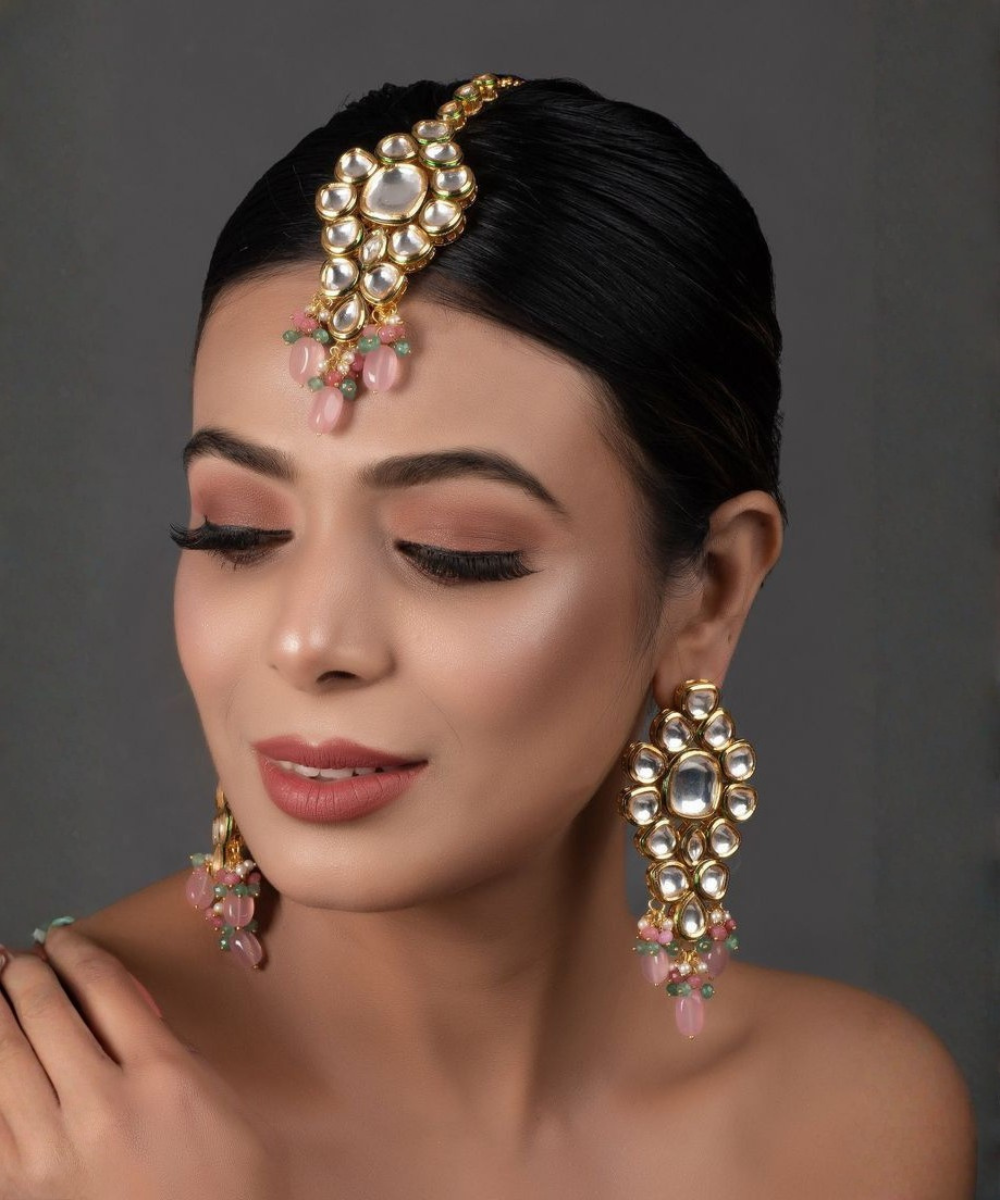 Earrings with Maang Tikka Sets