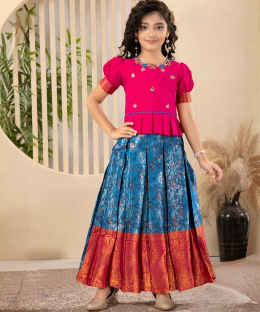 Kids Girls Lehengas